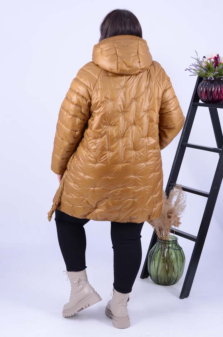 Куртка тепла подовжена в трендовому кольорі супер батал