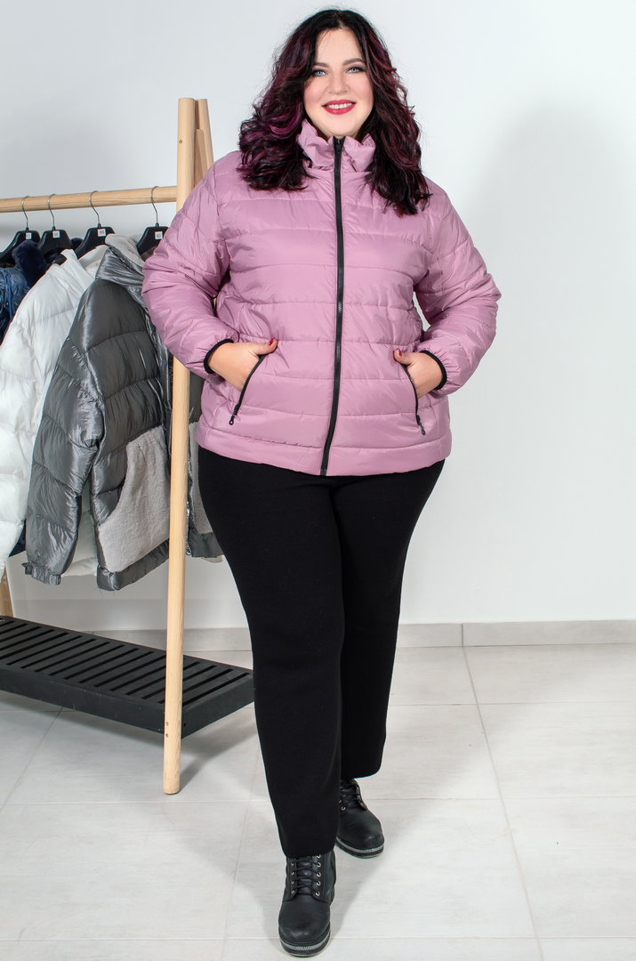 Куртка коротка з каптуром на затяжках супер батал