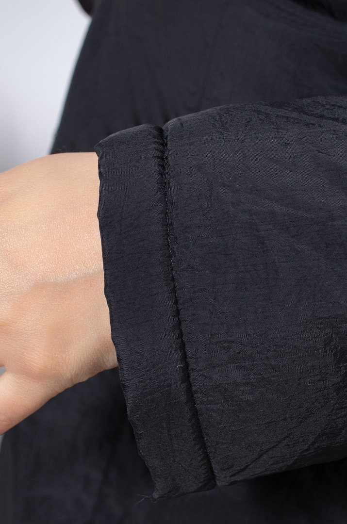 Куртка довга на заклепках батал