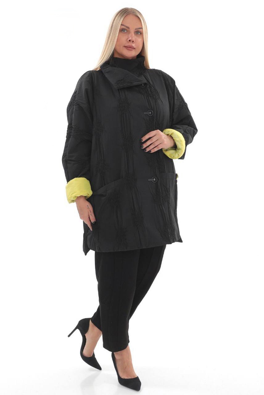 Легка куртка в текстурний візерунок  супер батал