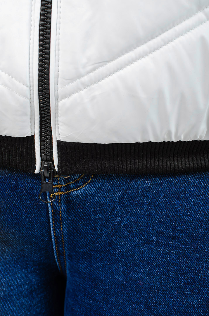 Куртка коротка біла великих розмірів