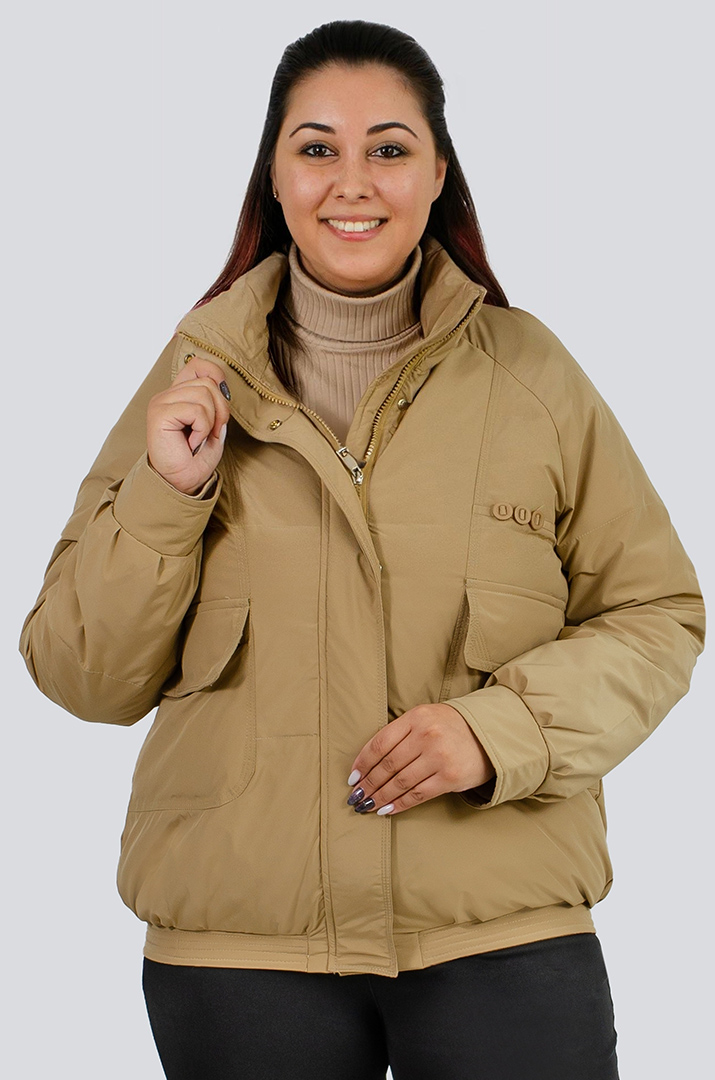 Куртка коротка  з декором великих розмірів