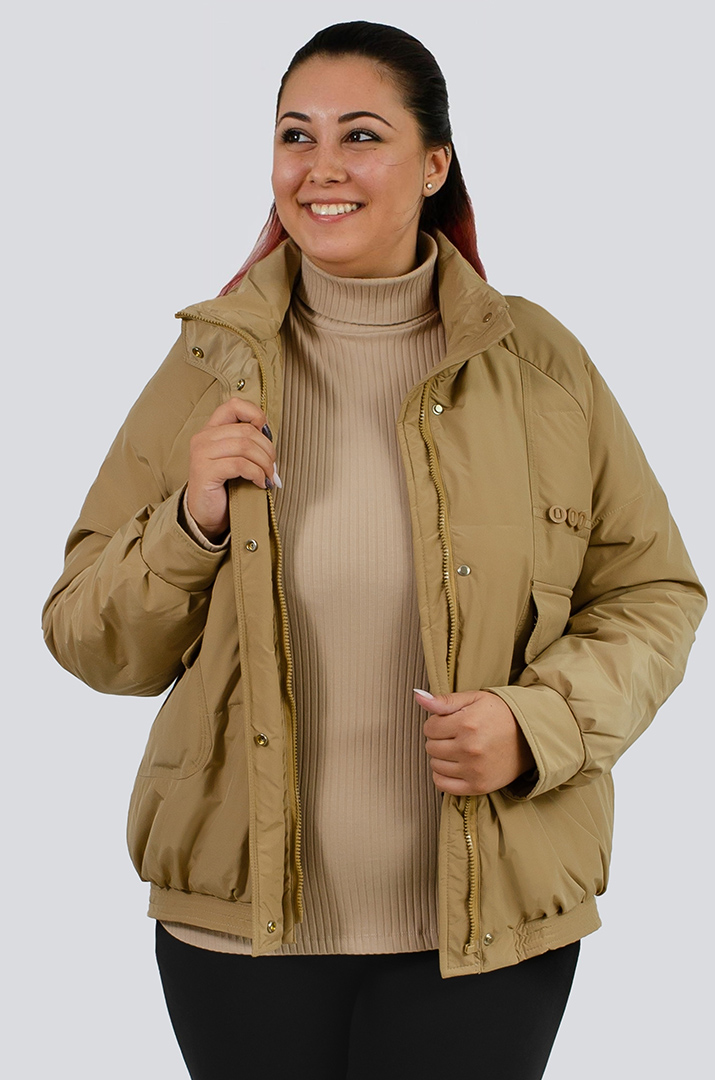 Куртка коротка  з декором великих розмірів