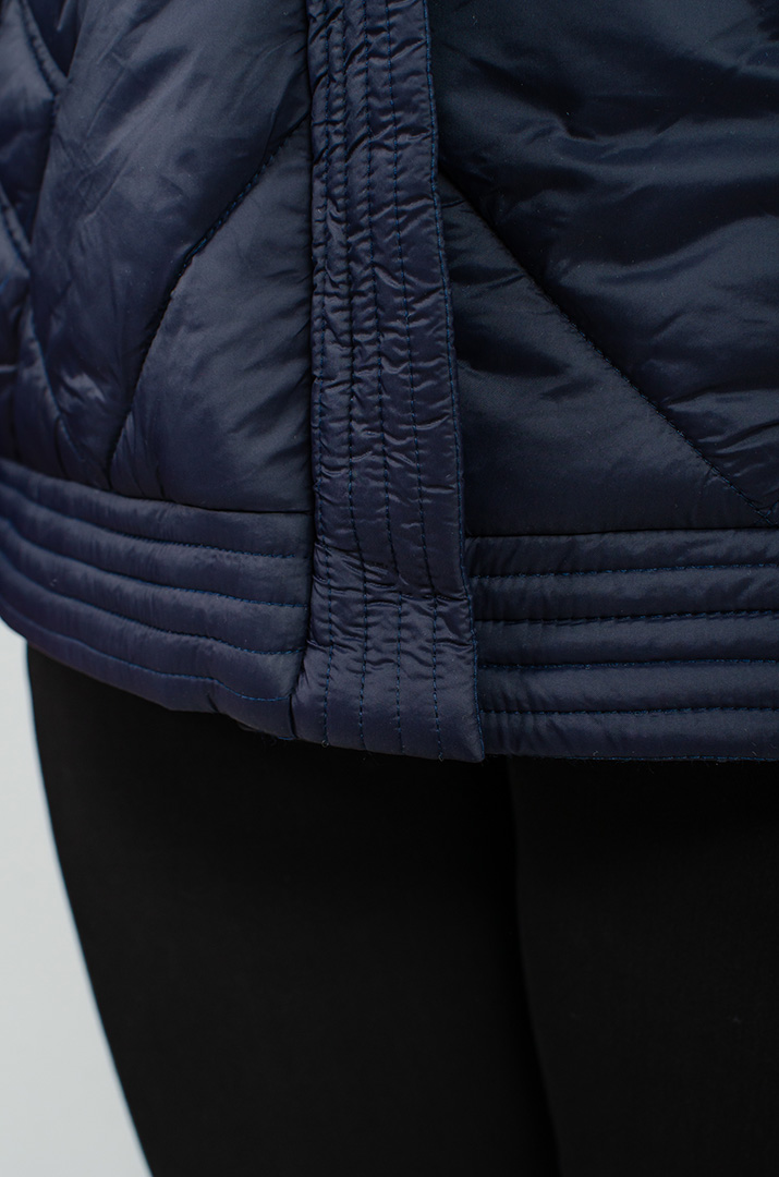 Куртка коротка великих розмірів