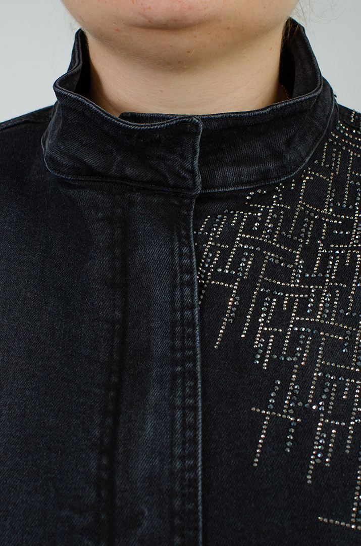 Куртка джинсова з блискавкою та стразами великих розмірів