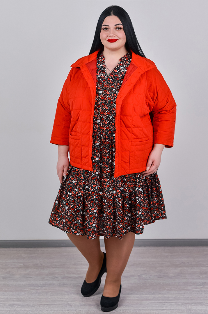 Куртка коротка з високим коміром великих розмірів