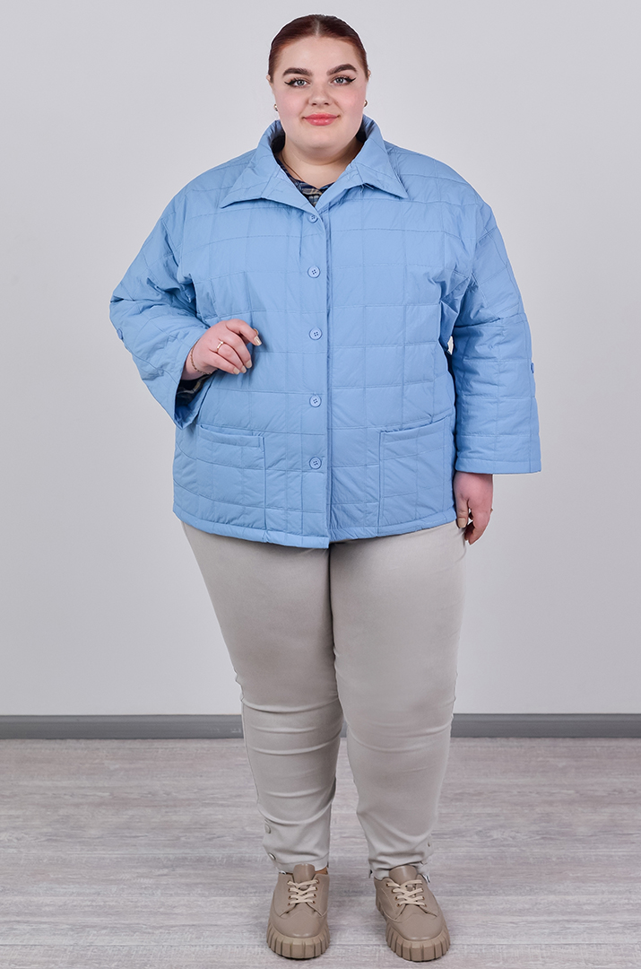 Куртка коротка з високим коміром великих розмірів