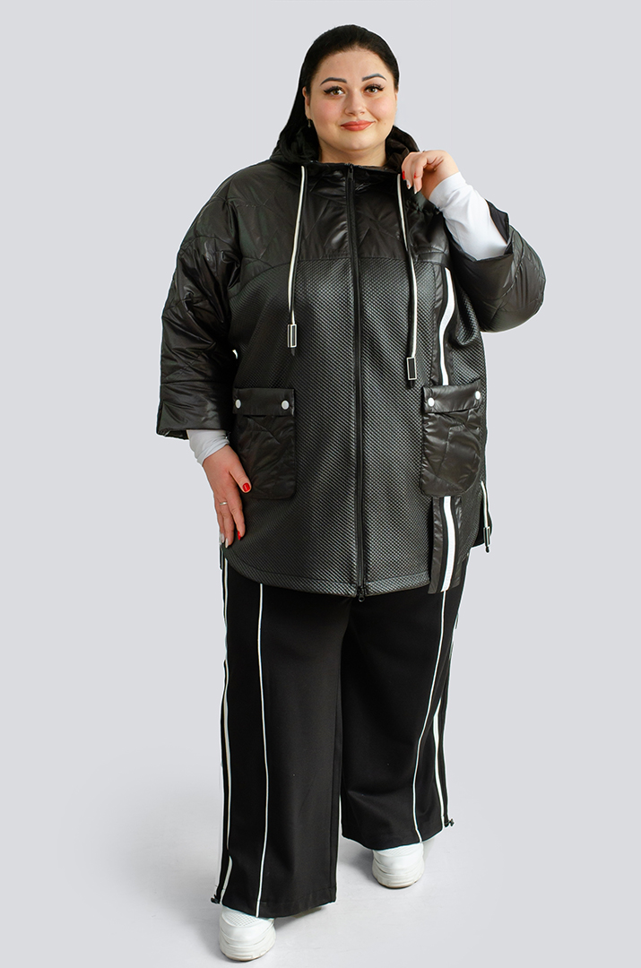 Чорна куртка великих розмірів
