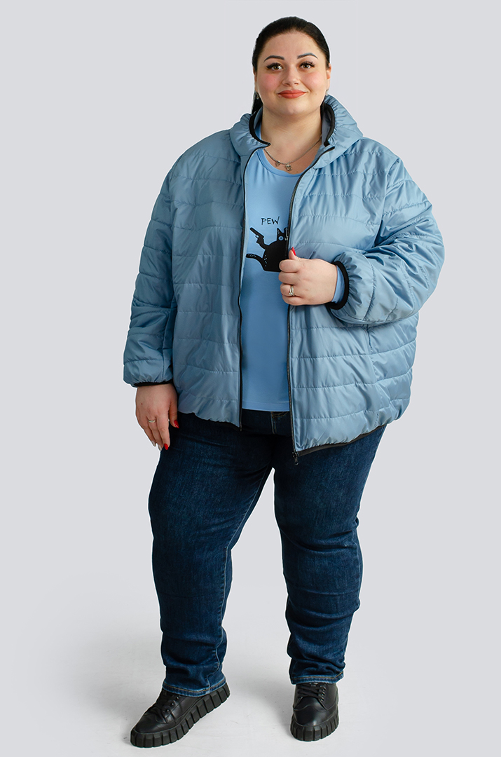 Стьобана коротка куртка великих розмірів