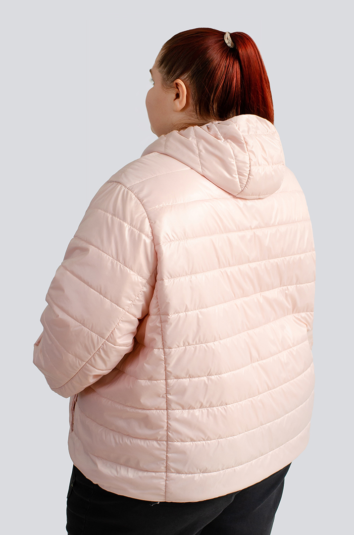 Стьобана коротка куртка великих розмірів