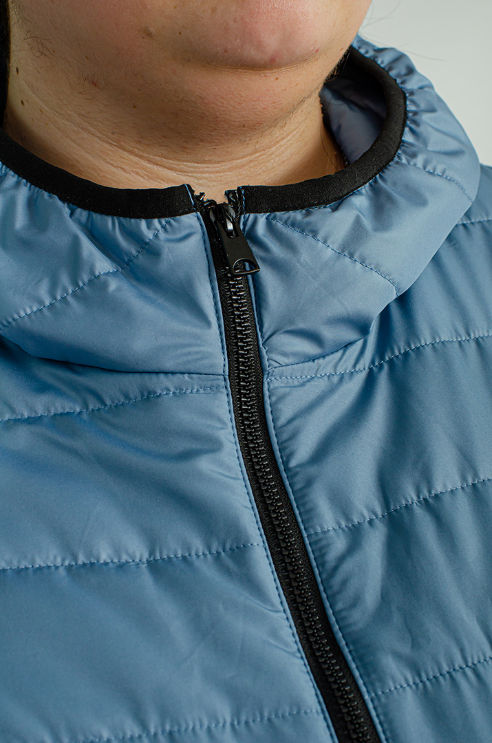 Стьобана коротка куртка великих розмірів