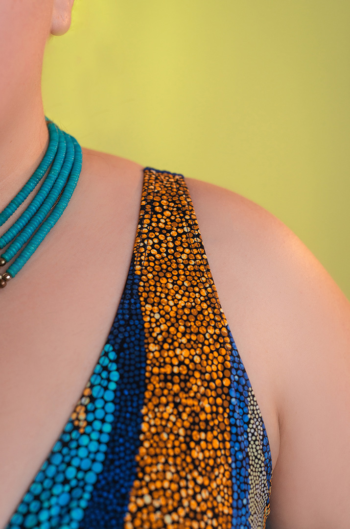 Купальник суцільний з елегантним принтом великих розмірів