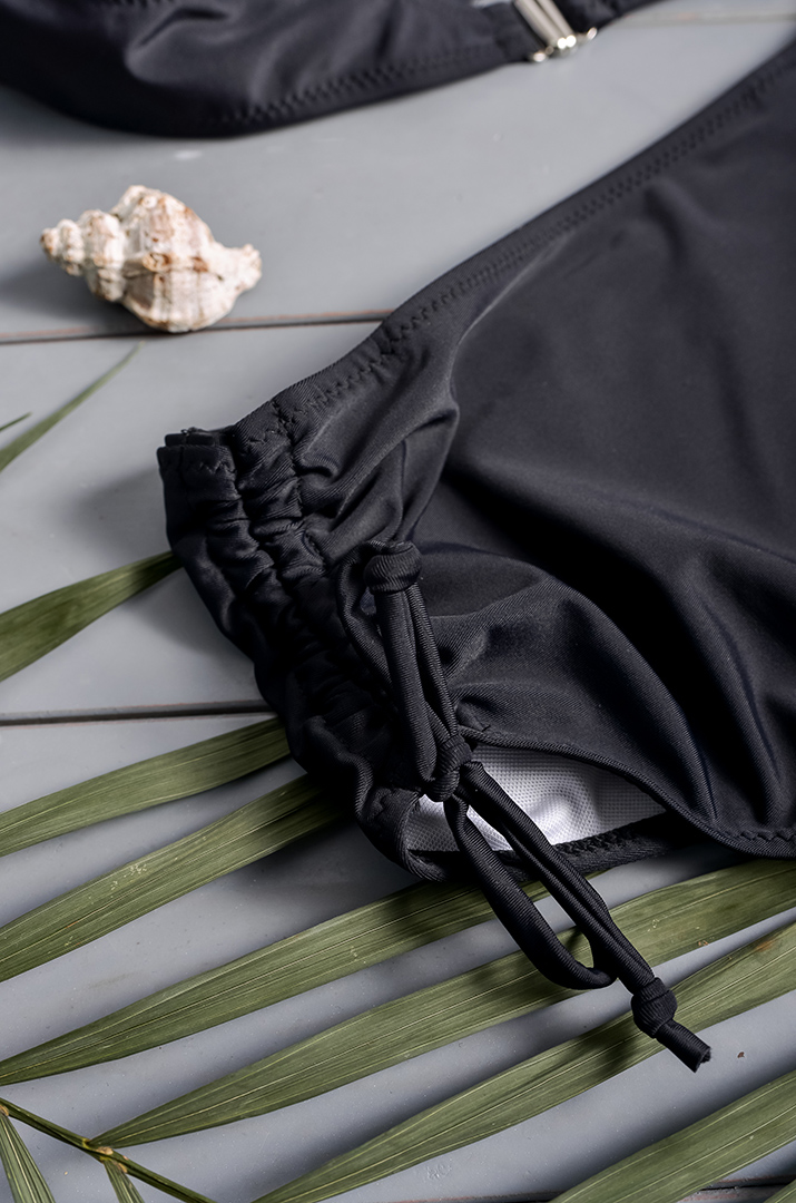 Купальник двокольоровий з затяжками великих розмірів