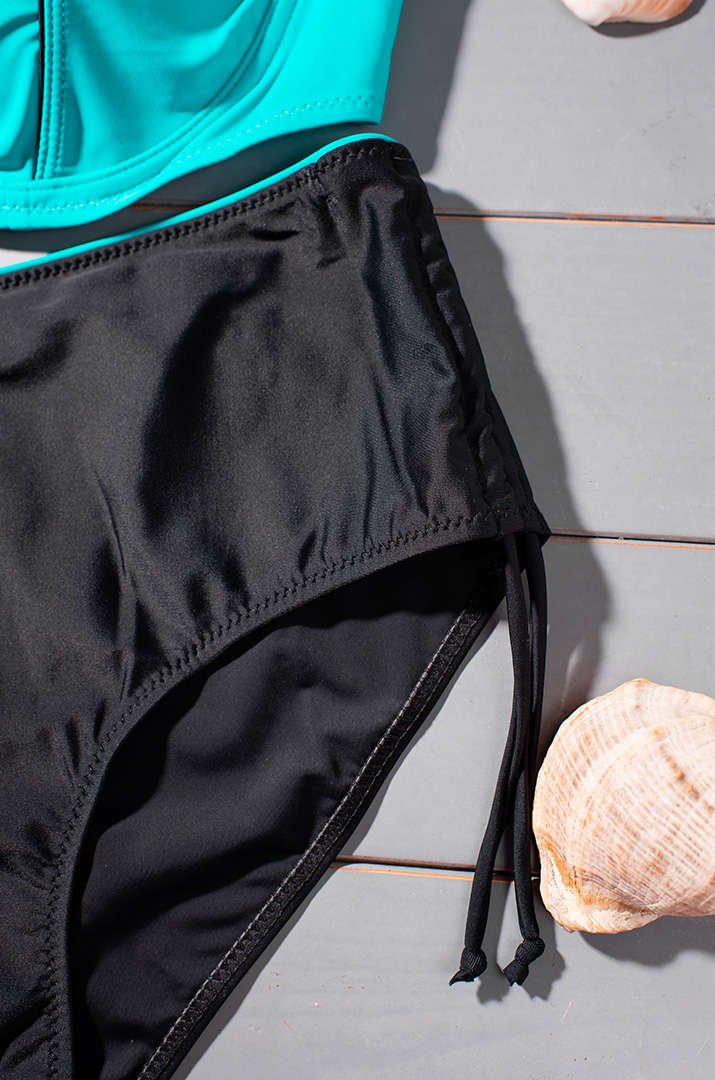 Купальник двокольоровий з затяжками великих розмірів