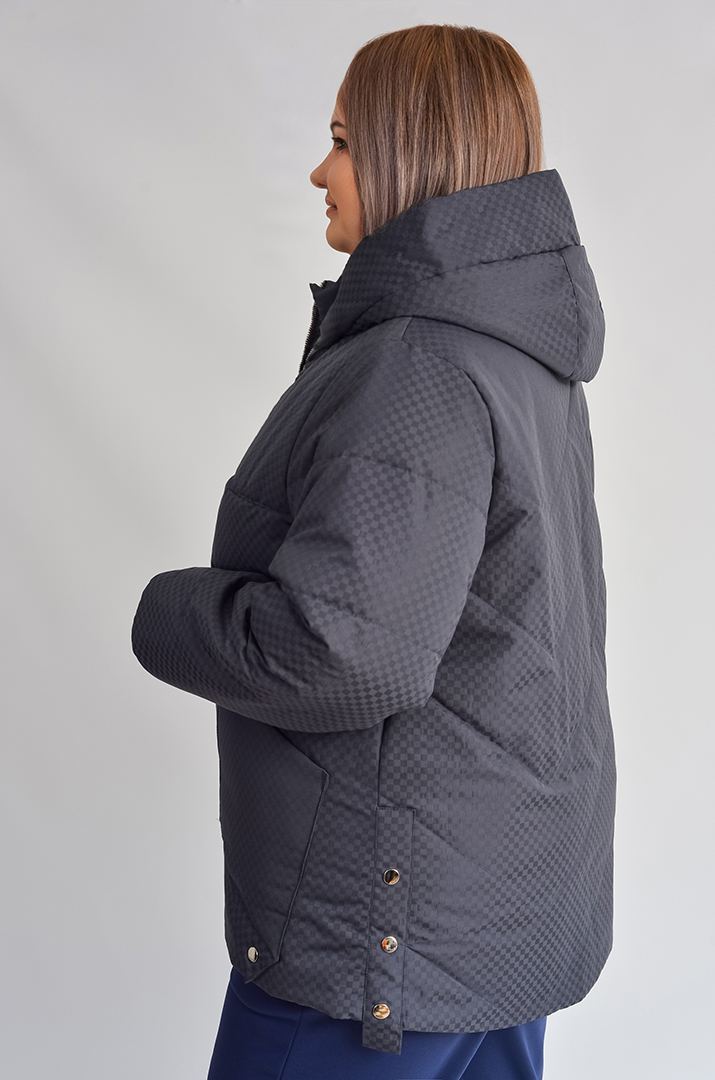 Куртка коротка з графічним принтом великих розмірім