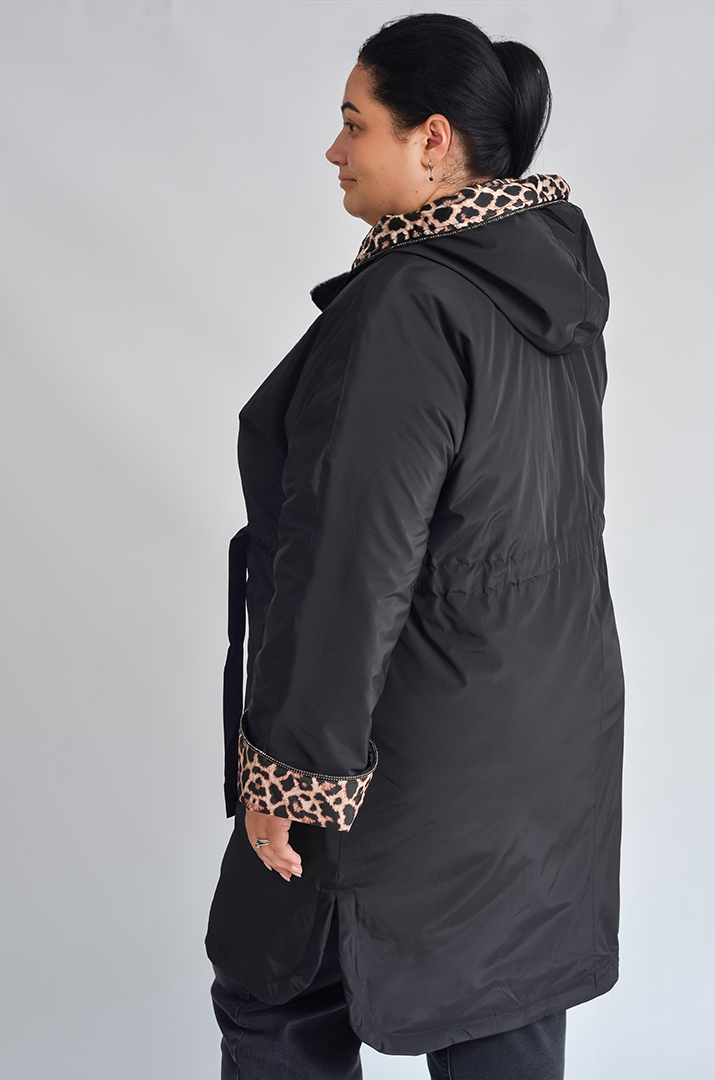 Довга куртка з капюшоном та регульованою талією великих розмірів