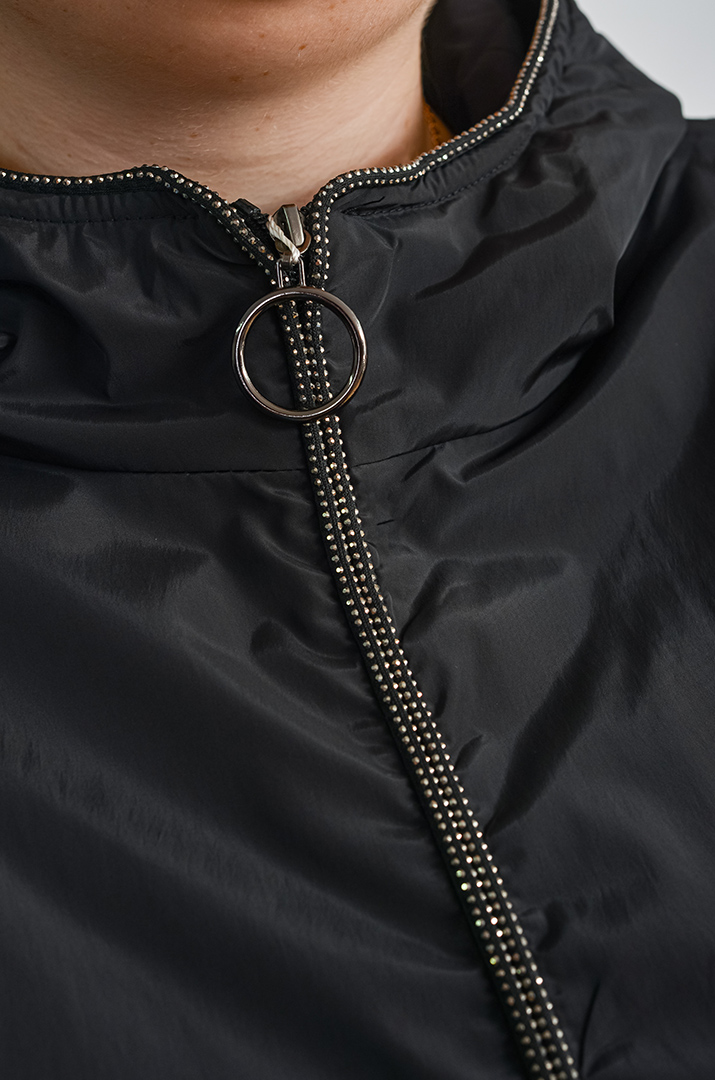 Довга куртка з капюшоном та регульованою талією великих розмірів