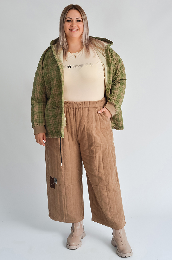 Куртка с капюшоном и регулируемым низом больших размеров