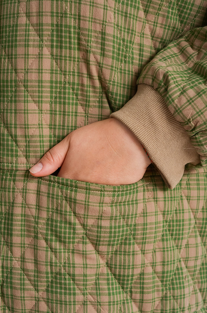 Куртка с капюшоном и регулируемым низом больших размеров