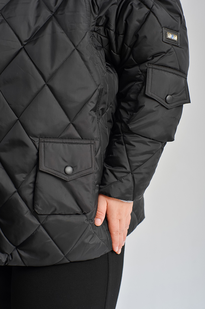 Куртка зі знімним хутром і стильними накладними кишенями великих розмірів