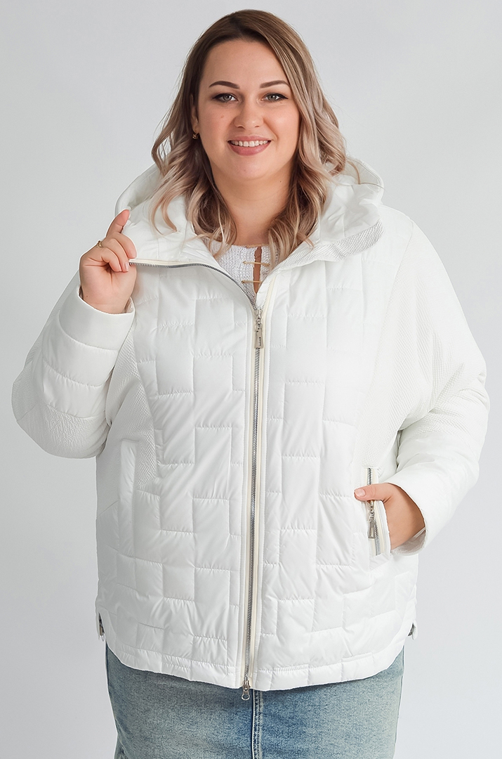 Куртка з комбінованими фактурами великих розмірів