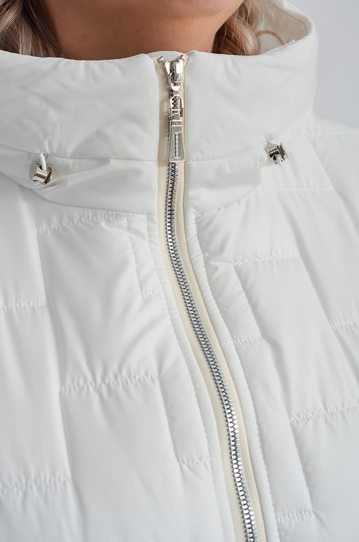 Куртка з комбінованими фактурами великих розмірів