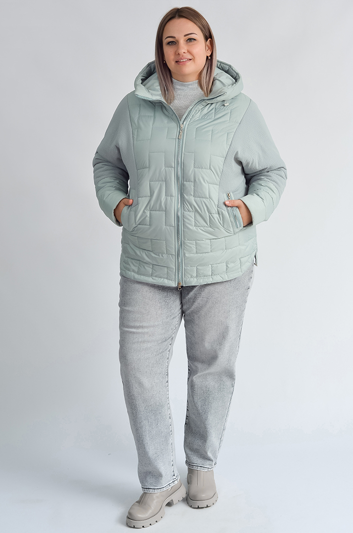 Куртка з комбінованими фактурами великих розмірів