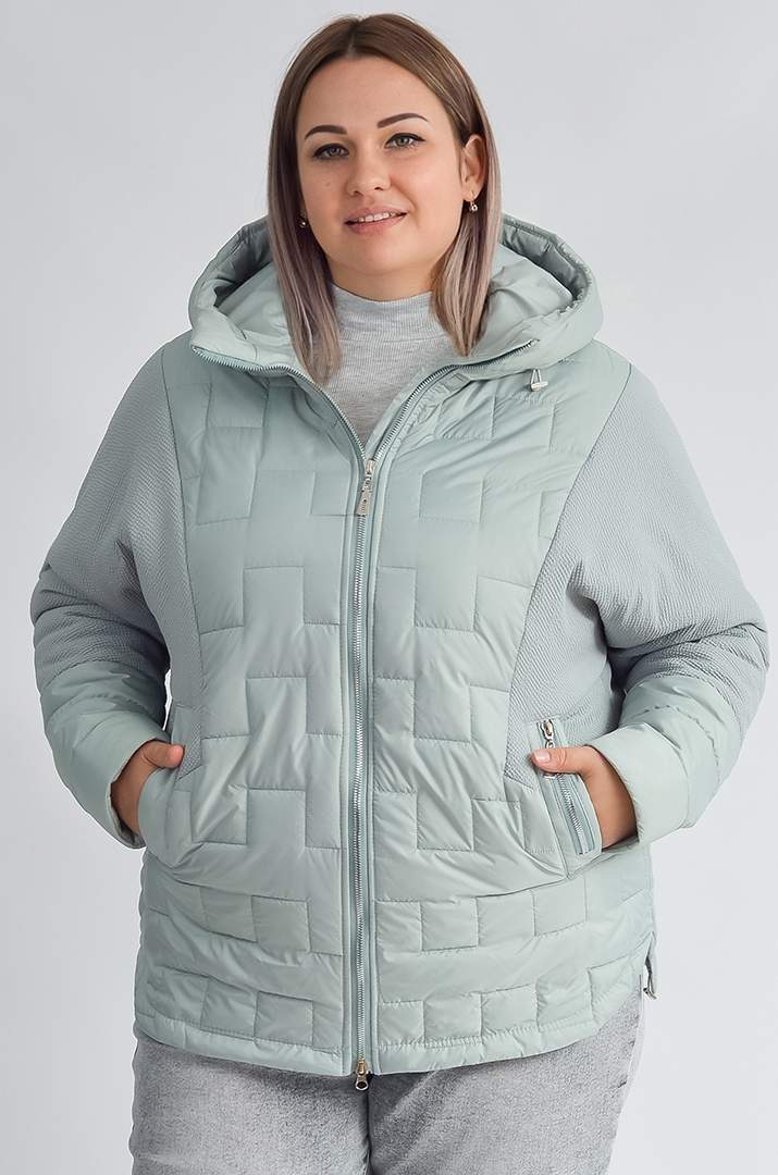 Куртка з комбінованими фактурами великих розмірів