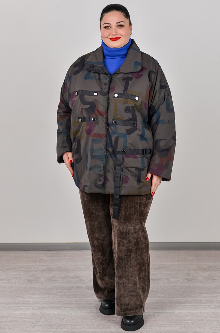 Куртка на кнопках в графітовому відтінку з кольоровими акцентами великих розмірів