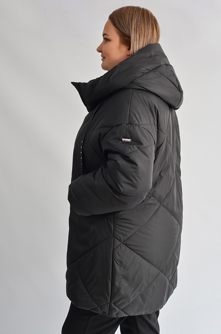 Зимова куртка з капюшоном і декоративними шнурками великих розмірів