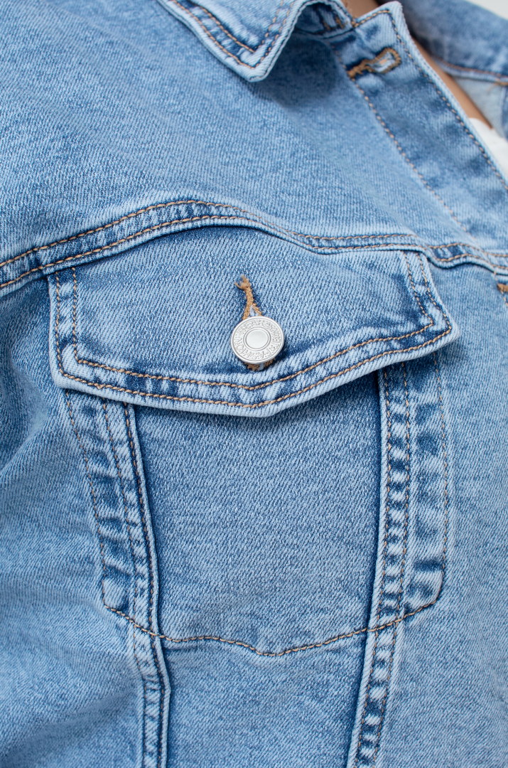 Лепень джинсовый с декором на спине супер батал