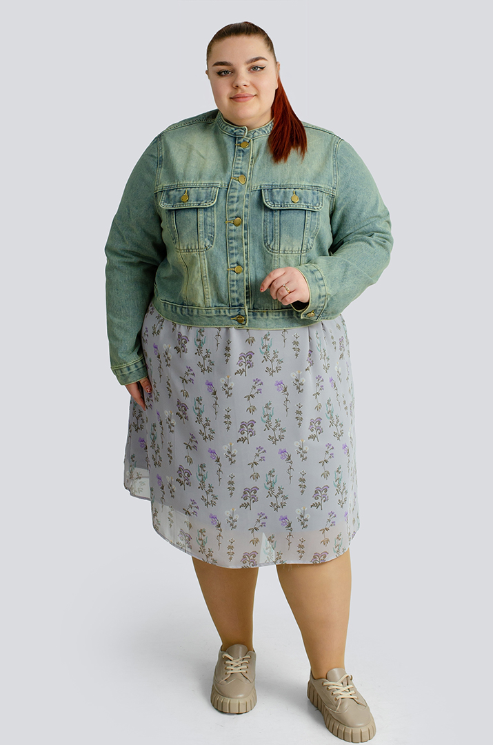 Короткий джинсовый лепень больших размеров