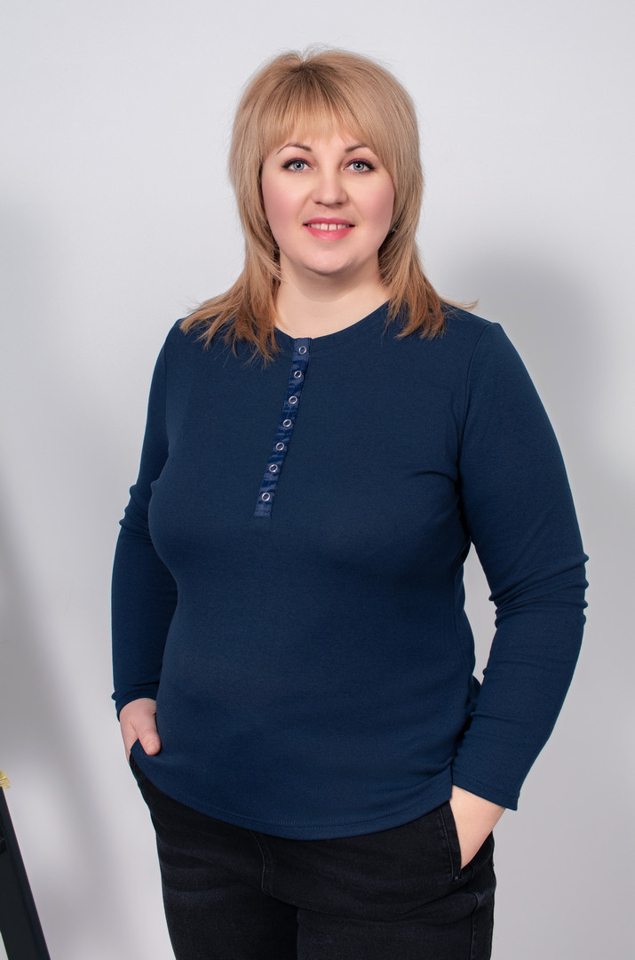 Лонгслив длинный с заклепками супер батал 1+1=3