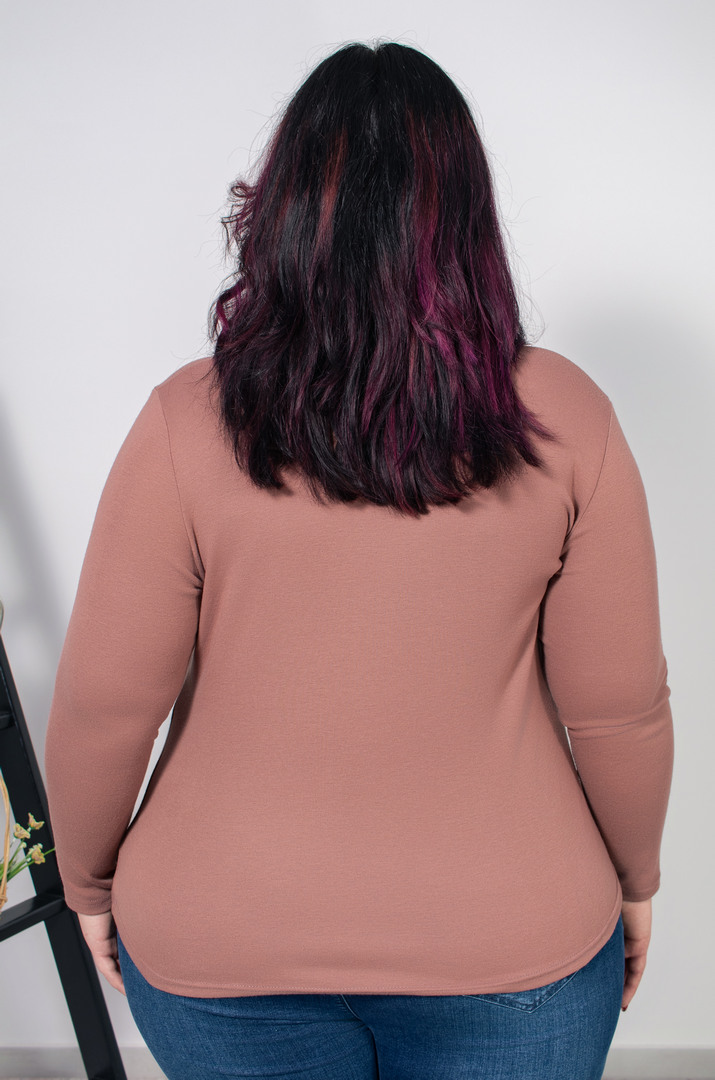 Лонгслив длинный с заклепками супер батал 1+1=3