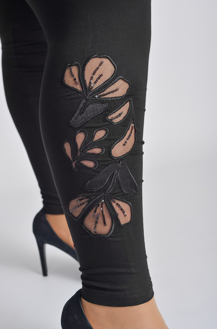 Лосіни чорні з витинанкою великих розмірів