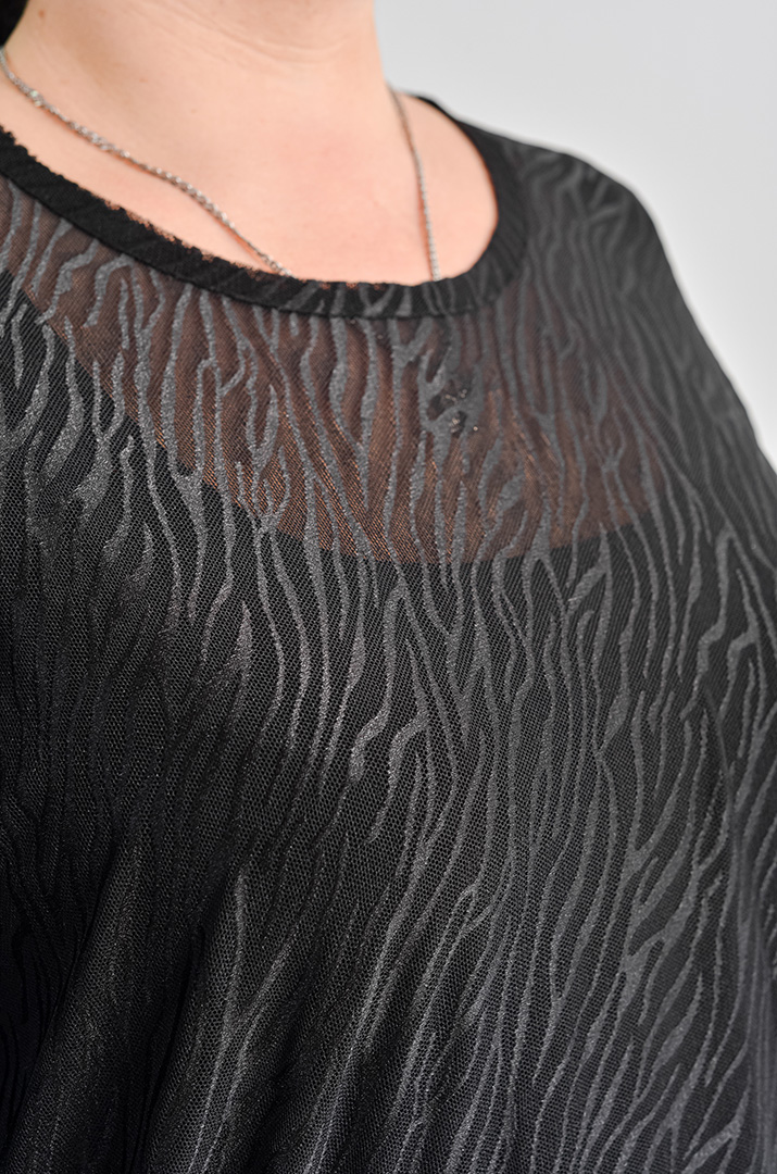 Лонгслів-двійка з абстрактним хвилястим візерунком великих розмірів