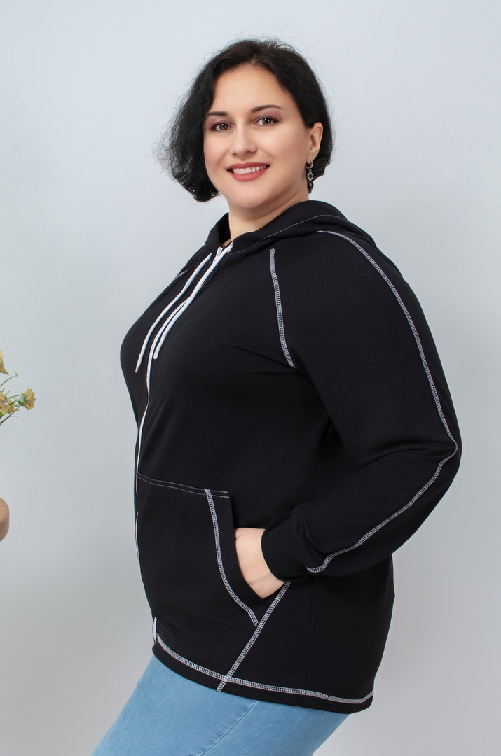 Яскрава всесезонна мастерка супер батал