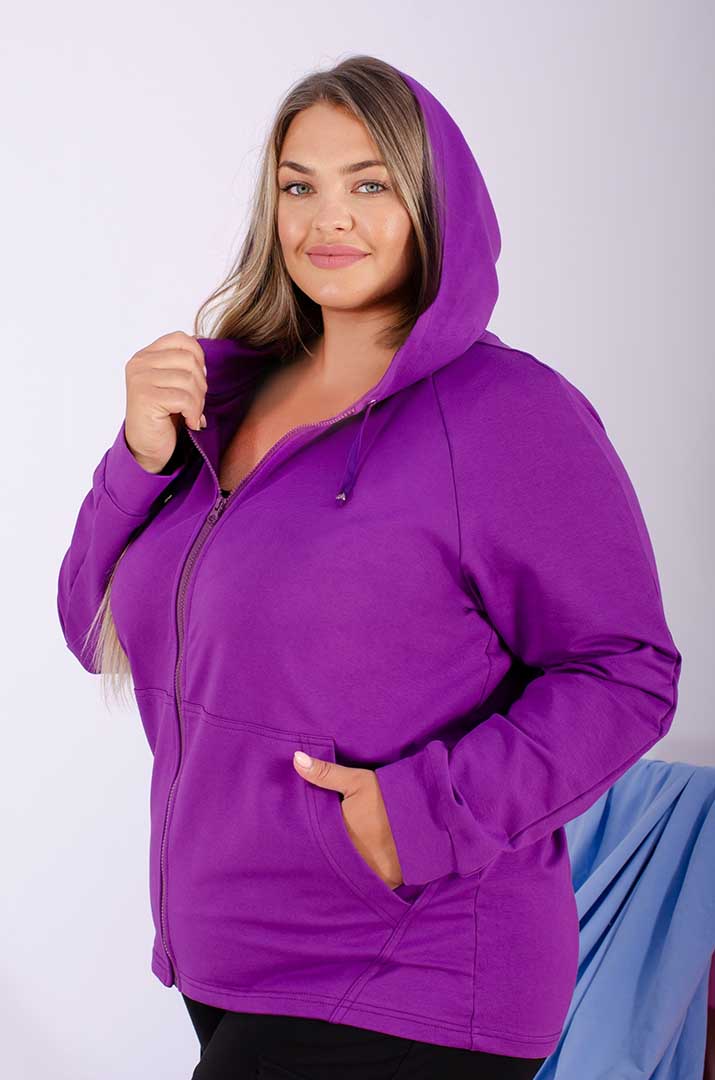 Яскрава всесезонна мастерка супер батал