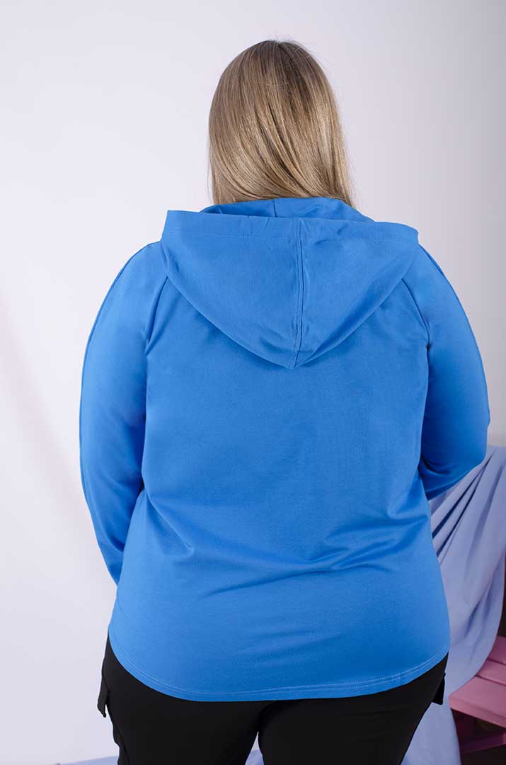 Яскрава всесезонна мастерка супер батал