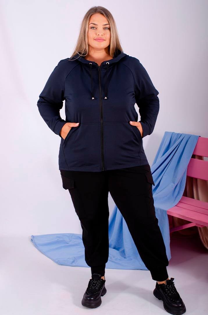 Яскрава всесезонна мастерка супер батал