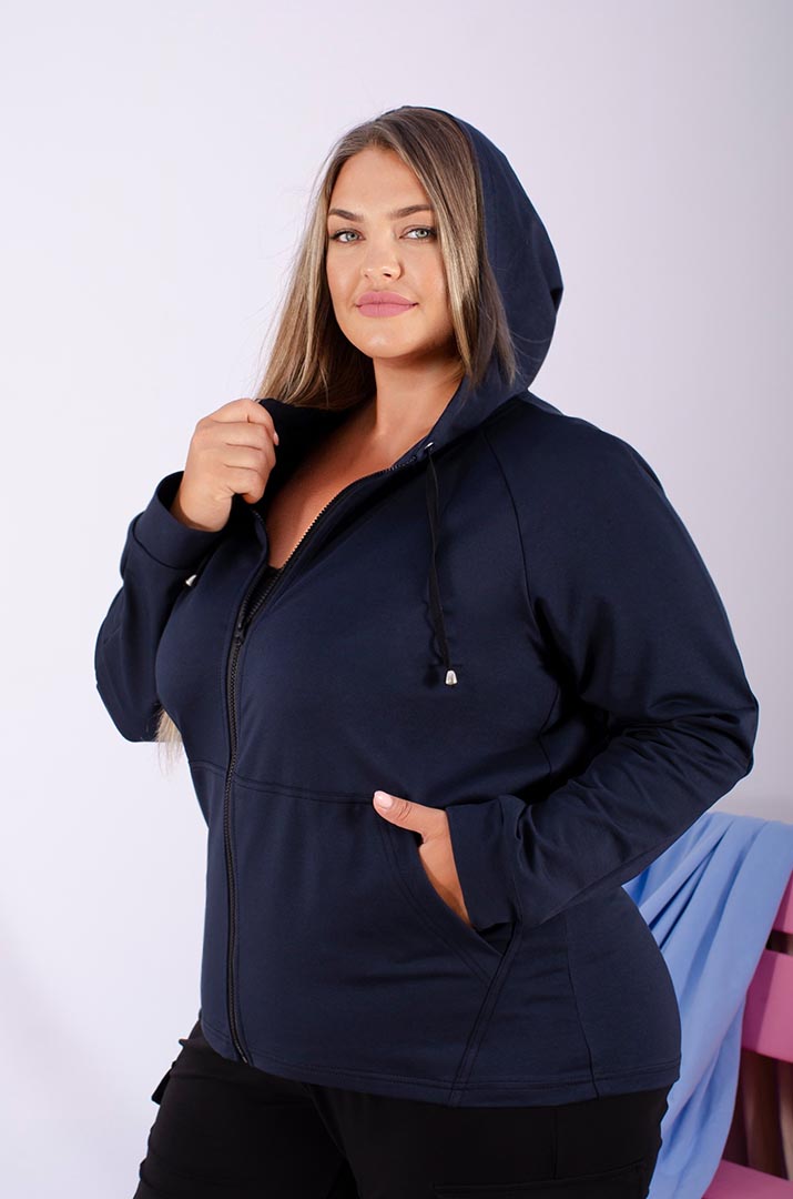 Яскрава всесезонна мастерка супер батал