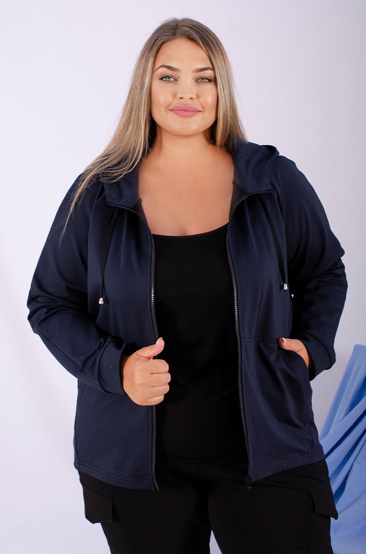 Яскрава всесезонна мастерка супер батал