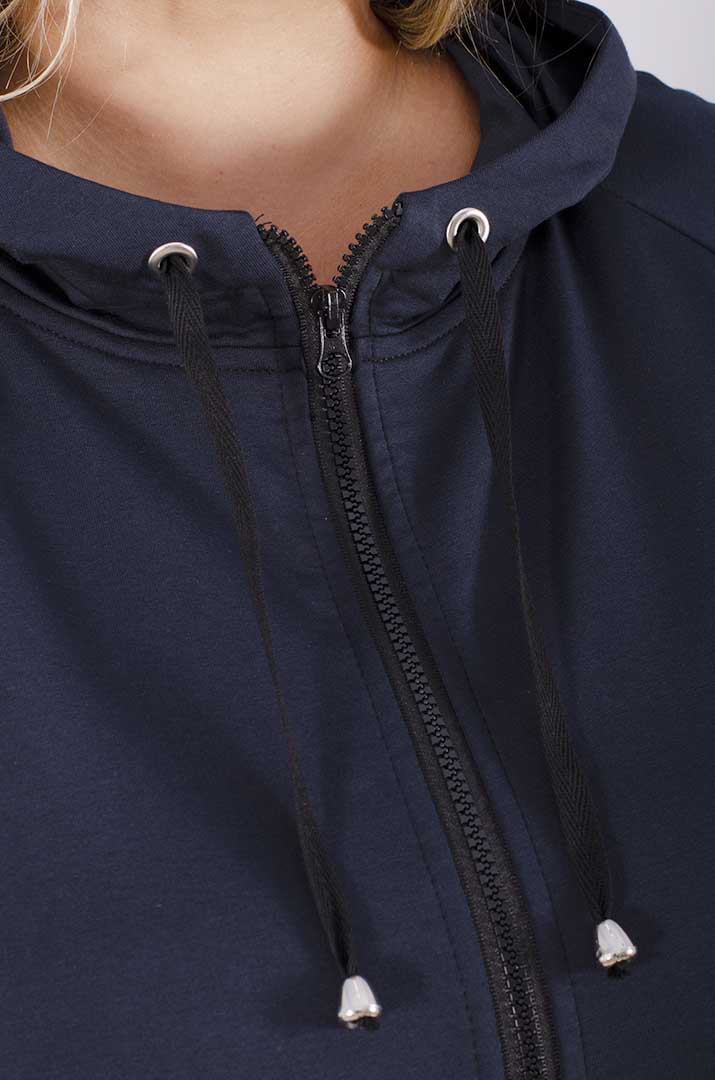 Яскрава всесезонна мастерка супер батал