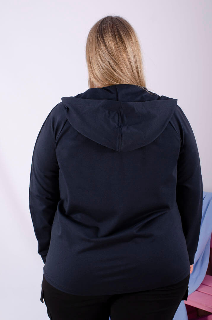 Яскрава всесезонна мастерка супер батал