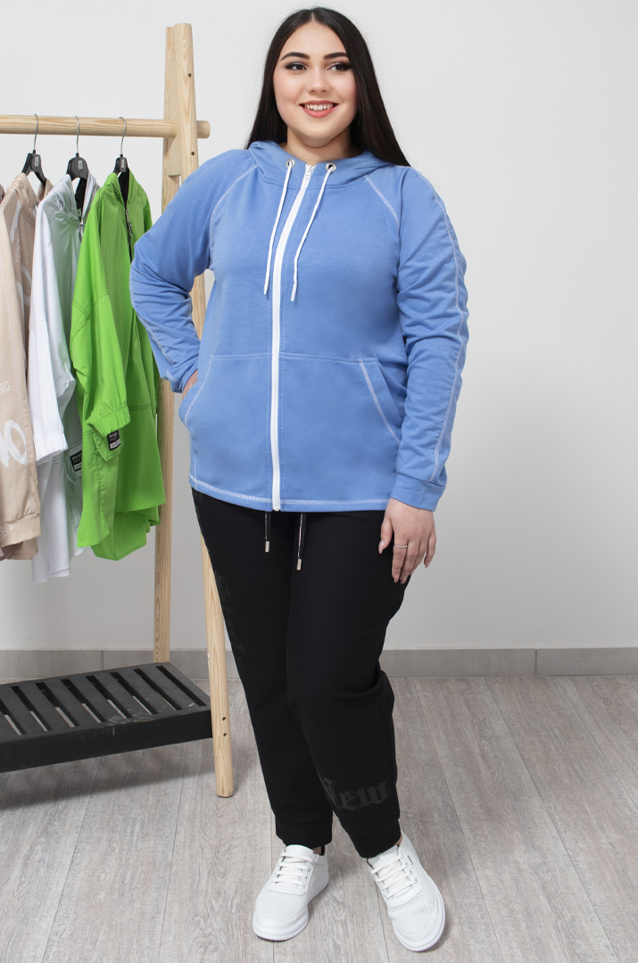 Яскрава всесезонна мастерка супер батал