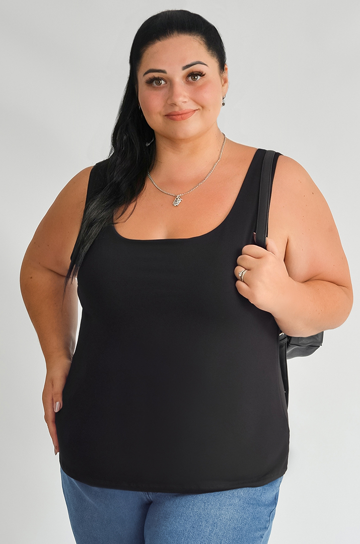 Майка короткая в разных цветах больших размеров