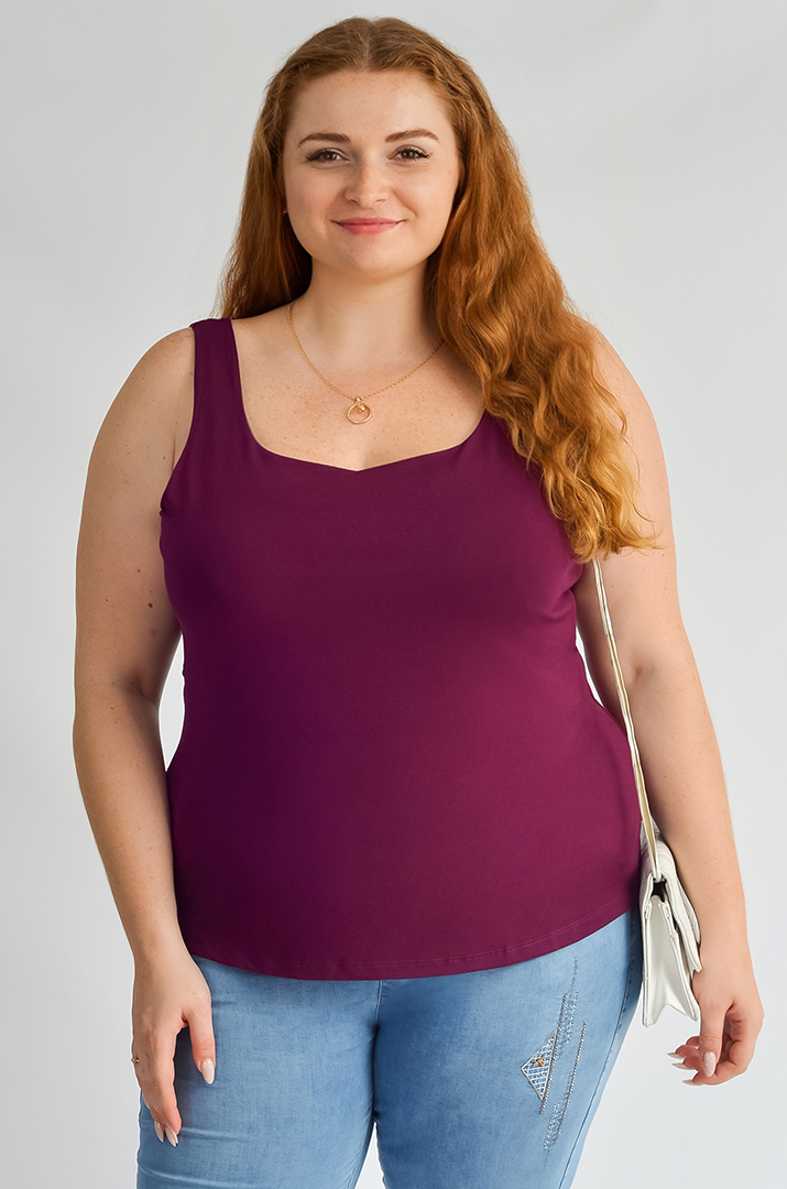 Майка короткая в разных цветах больших размеров