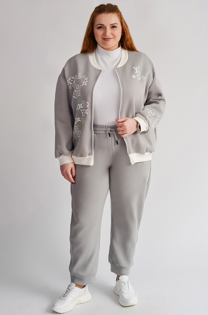 Тепла мастерка з флісової тринитки зі стильним принтом великих розмірів