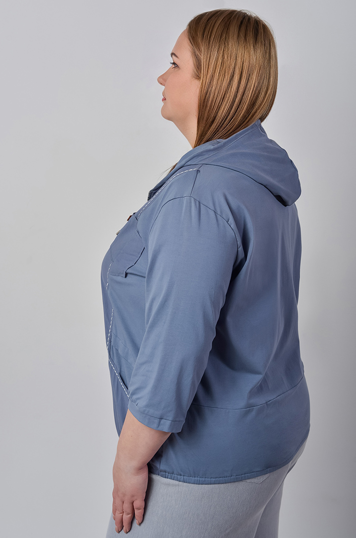 Мастерка однотонного цвета с белой строчкой больших размеров