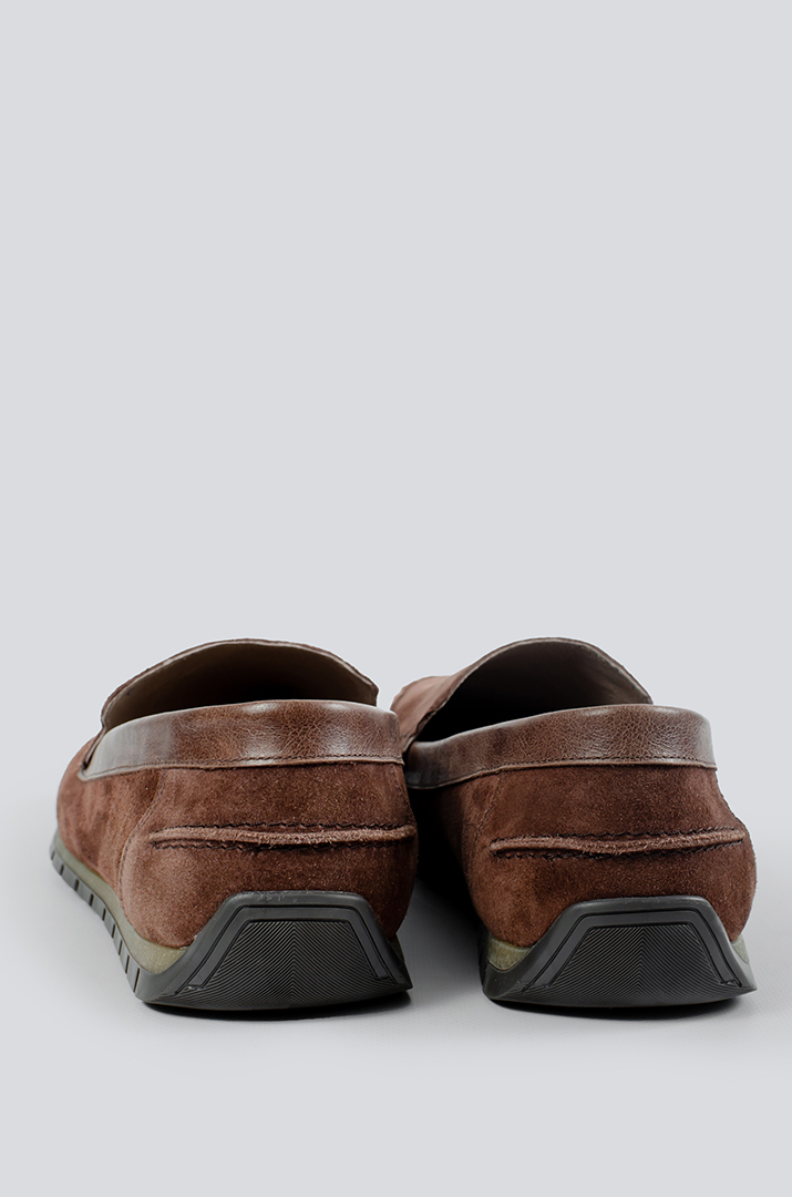 mokasyny_zamshevi_u_kolori_mokko_velykyh_rozmiriv_43667_Pishna_Krasa Мокасини замшеві у кольорі мокко великих розмірів